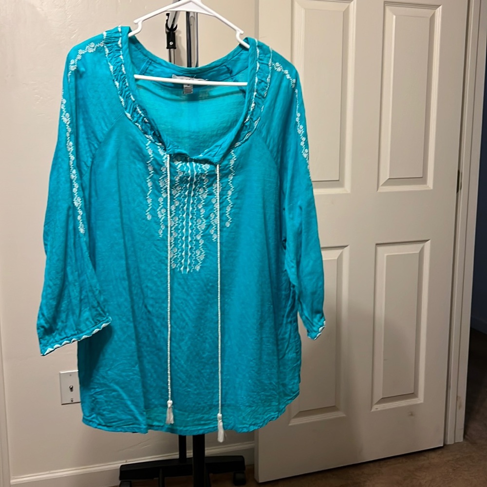 Woman’s three-quarter sleeve blouse